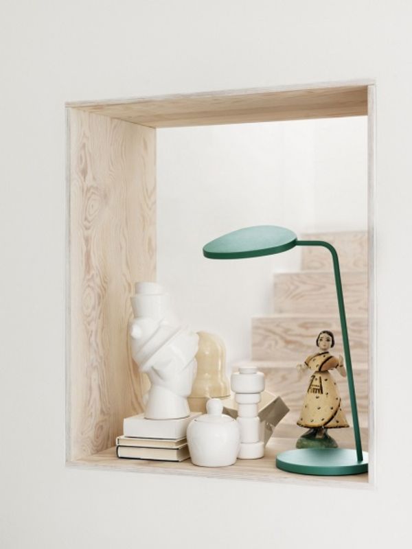 Muuto Leaf Table Lamp Black Svart bordlampe