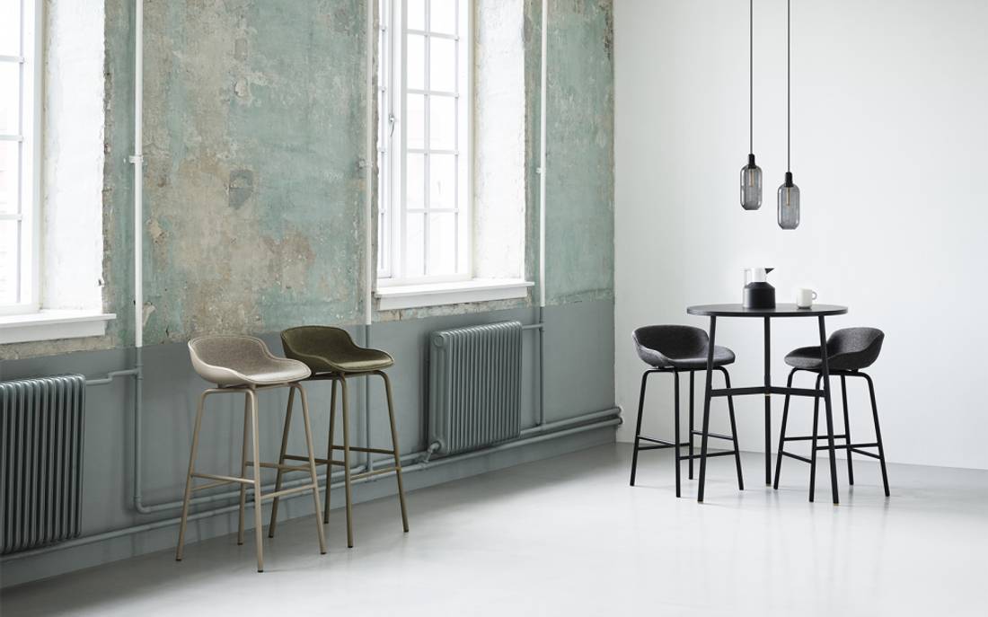 Normann Copenhagen Hyg Barstool Olive, Barkrakk