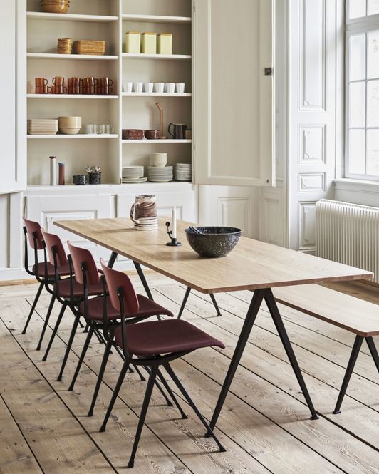 Hovedbilde Hay Pyramid 02 Table v.1 ...