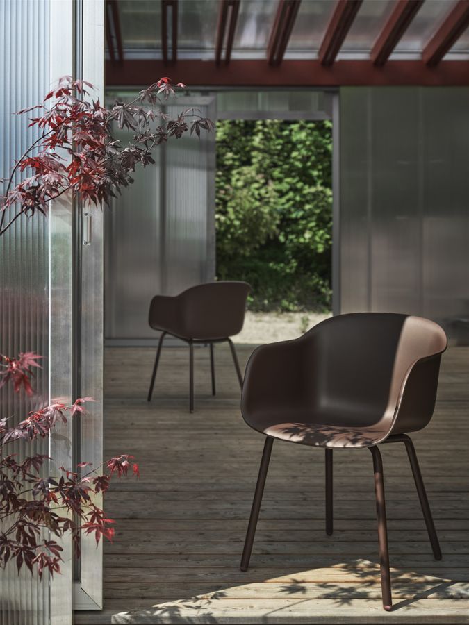 Muuto Fiber Outdoor Armchair Brown Red Spisestol Utestol