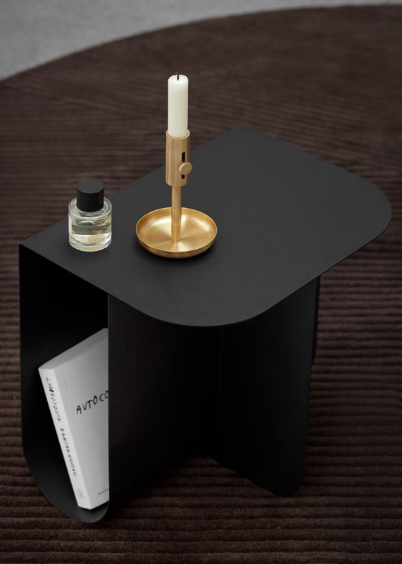 Northern Mass Side table Black, Svart stuebord, sidebord
