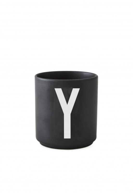 Design Letters Black Porselen Kopp A-Z