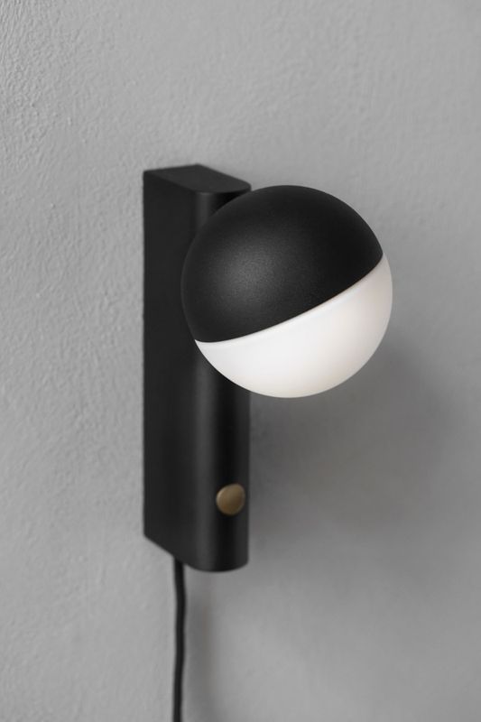 Northern Balancer Mini Wall Table Lamp Black , svart vegglampe